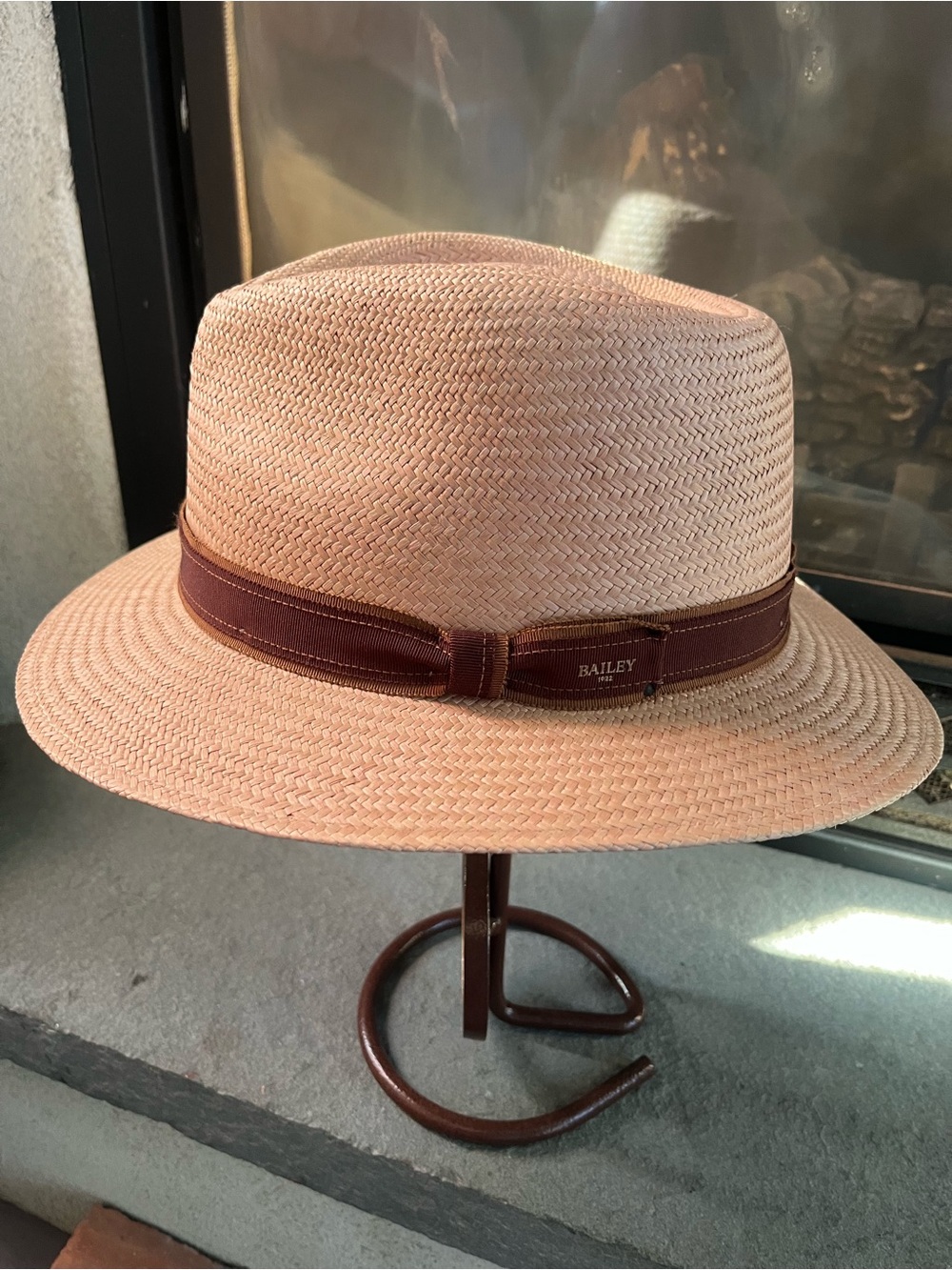 Bailey Men's Straw Fedora Hat in Light Tan with Brown Band